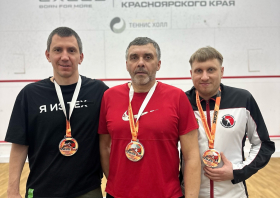 Краевая столица принимала первый сибирский чемпионат среди команд 25-26 января. Участниками соревнований стали 16 сборных из Красноярска, Иркутска, Новосибирска, Омска и Хакасии. Команды…